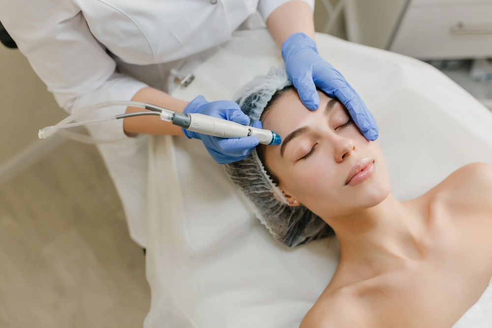 Microdermoabrasión: ¿Qué es y por qué se realiza este tratamiento?