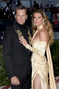 Gisele Bündchen: natural beauty and cosmetic surgery